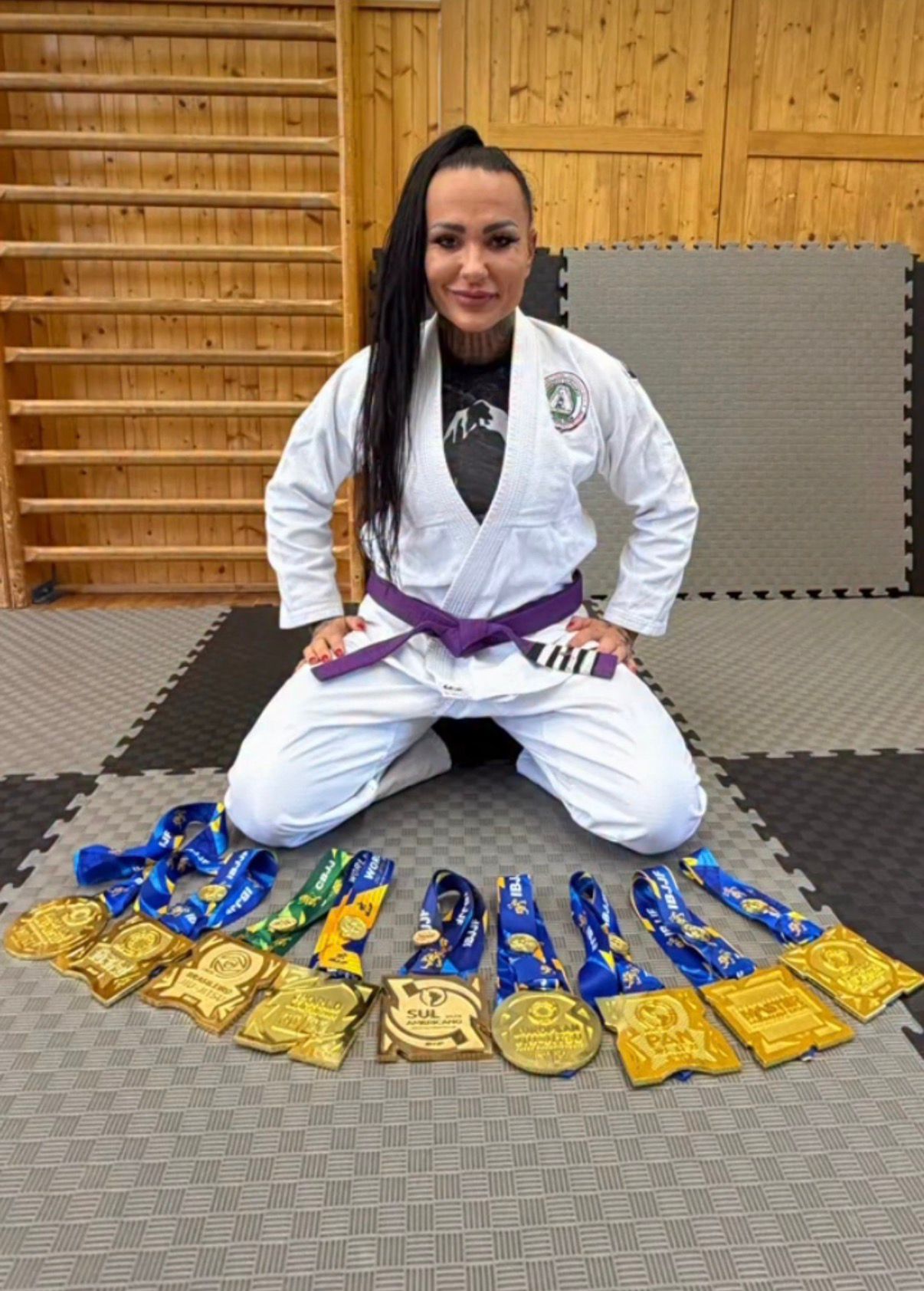 Petra Kočková se sbírkou zlatých medailí z BJJ soutěží